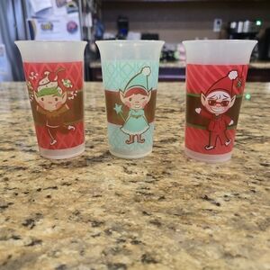 Tupperware PIXIE plastic Cups 10.5 Oz